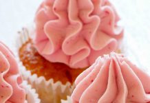 Raspberry-Swirl Cupcakes Raspberry Swirl Cupcakes