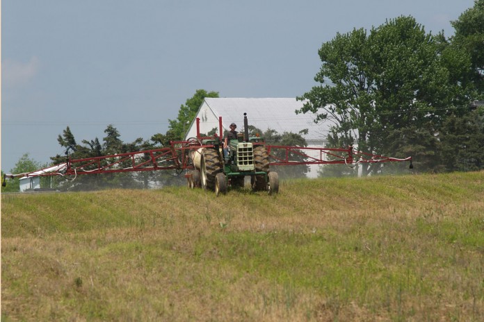 Field sprayer