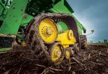 Deere hits record first quarter earnings of $681 million