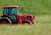 Louisiana man donates his farm’s harvest to feed the hungry Tractor