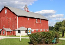 Group works to save historic Hudson Farm