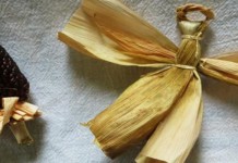 Country Christmas crafts corn husk angel