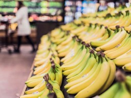 9 tips for cooking and baking with bananas bananas at supermarket