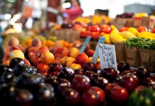 How to buy fresh produce on a budget