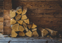 How to select, store and season firewood