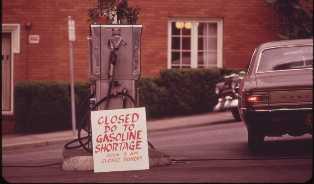 1973 oil embargo-triggered gasoline shortage