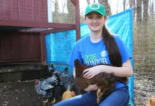 Ohio youth wins National 4-H STEM award Ava Lonneman and chicken