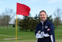 Legally blind golf pro earns turfgrass management degree via World Campus