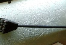 Can you tell us how this antique tool was used? Item 1088 has a pyramid shaped head that is about 4 inches at its base with ridges and teeth on the bottom. The head tapers back into a long cylindrical pole.