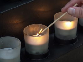 Childhood memories: The sensory scents of late summer candle