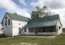 Walking in the shadow of hope Alan Guebert's childhood farmhouse
