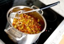 The difference between broth and stock soup