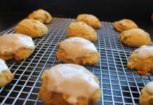 Maple Cream Pumpkin Cookies