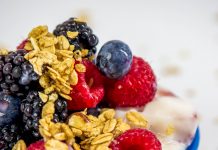 Fruit, Granola & Yogurt Parfait Fruit, Granola & Yogurt Parfait in a bowl