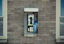 Phone times pay phone