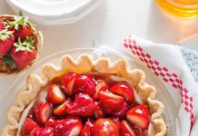 Almond Strawberry Cream Cheese Pie