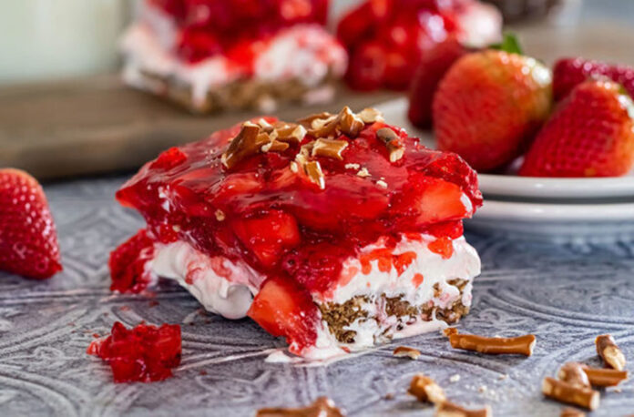 Strawberry Pretzel Squares