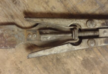 Help us identify these two antique tools