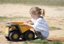 A little dirt can’t hurt child playing in dirt