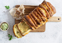 Rosemary Garlic Pull-Apart Bread