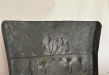 Settlers worked up big appetites, but what did they put on their plates? bird roaster