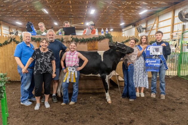 GRAND CHAMPION DAIRY BEEF FEEDER