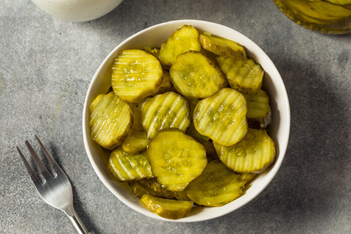 Homemade Green Dill Pickles