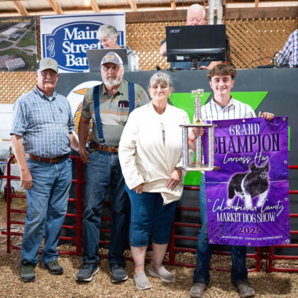 GRAND CHAMPION CARCASS HOG: MAVERICK LACEY