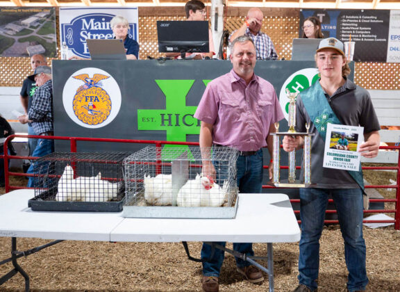 GRAND CHAMPION CHICKENS: LINCOLN WALLACE