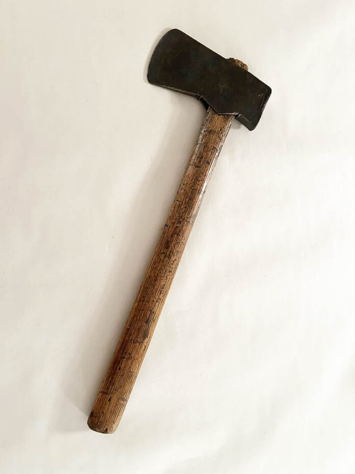 belt axe