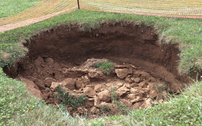sinkhole sinkhole