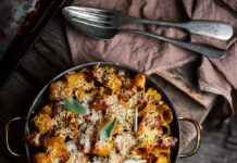 Sausage Pasta with Pumpkin Sauce