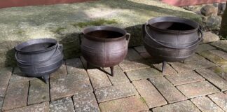 Cauldrons, kettles and pots were the greatest necessities for settlement flare-top kettles