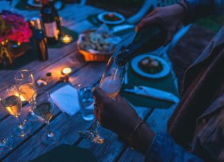 How to host a memorable dinner party for any occassion