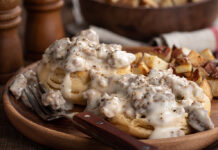 Sausage Gravy and Biscuit Casserole