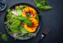 Spinach Peach Salad with Almonds