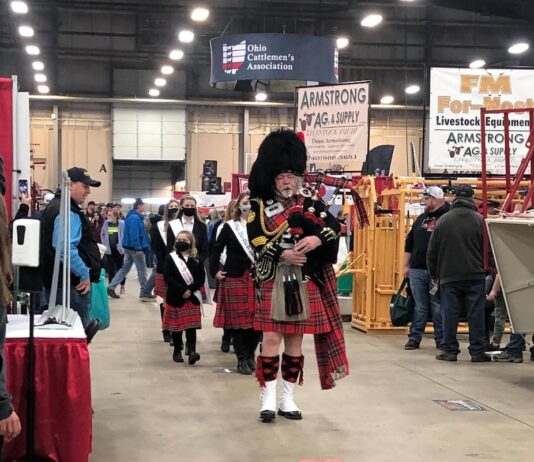 ‘Never seen anything like it:’ Why a bagpiper marches through the Ohio Beef Expo