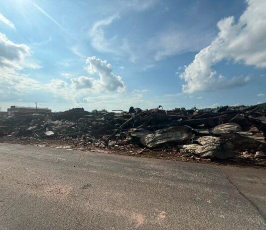 WVDA warns Parkersburg farmers of potential feed contamination after warehouse fire