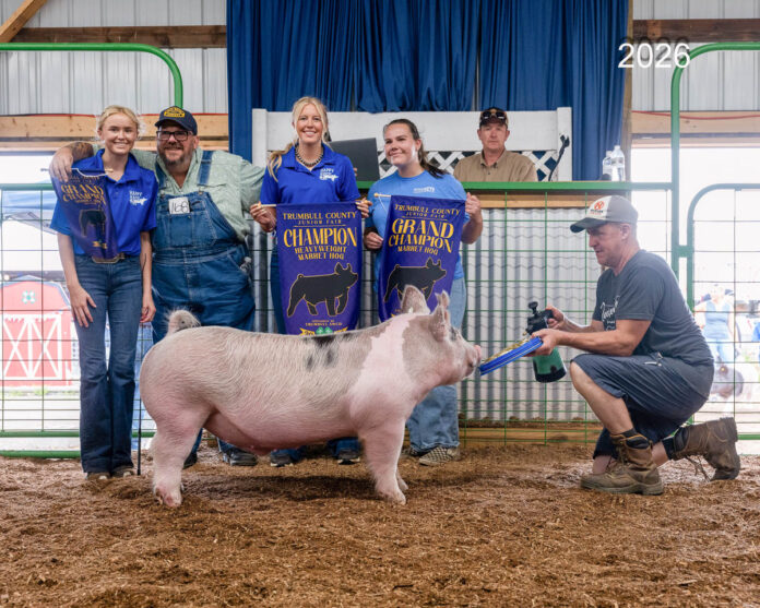 MARKET HOG GRAND CHAMPION: BRINLEY RICE